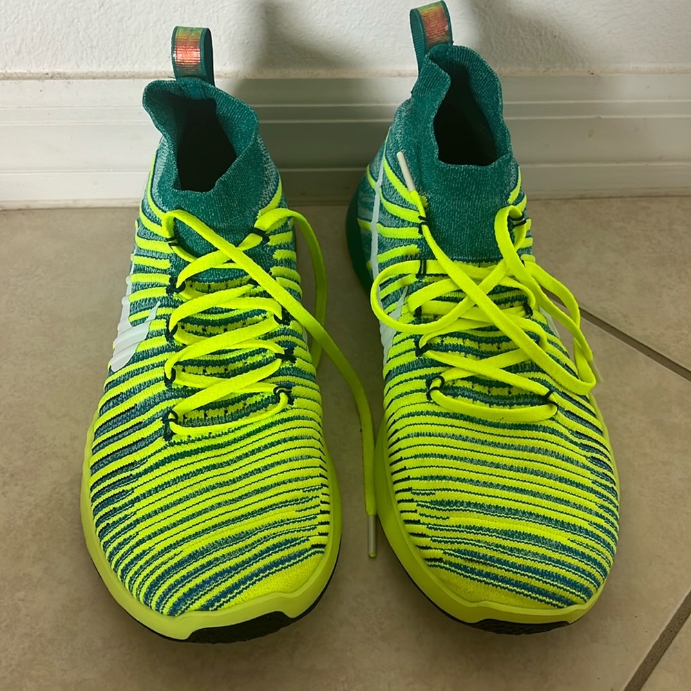 Men’s Nike Training sneaker size 11 worn twice